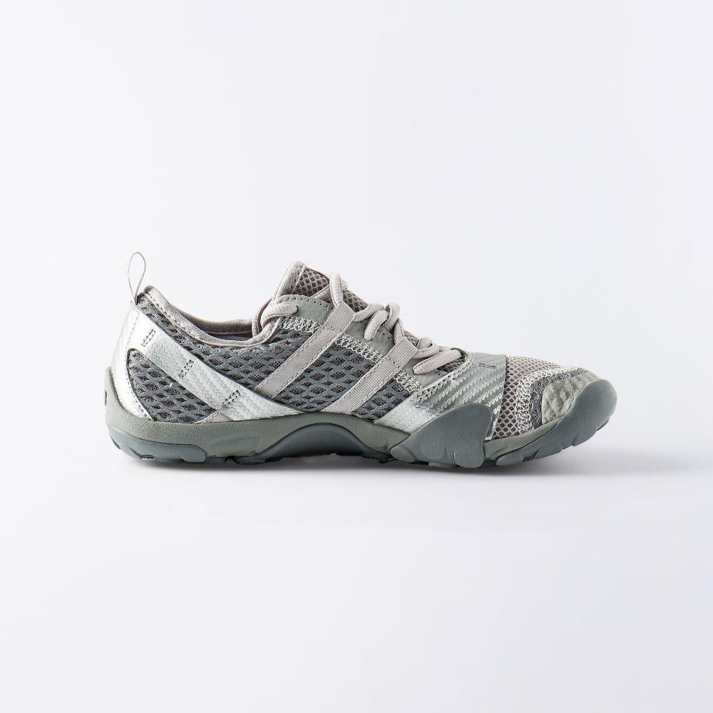 New Balance Slate Gray Silver Metallic Minimus Low-Top Sneakers