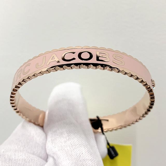Marc Jacobs Medallion Scallop Bangle Bracelet