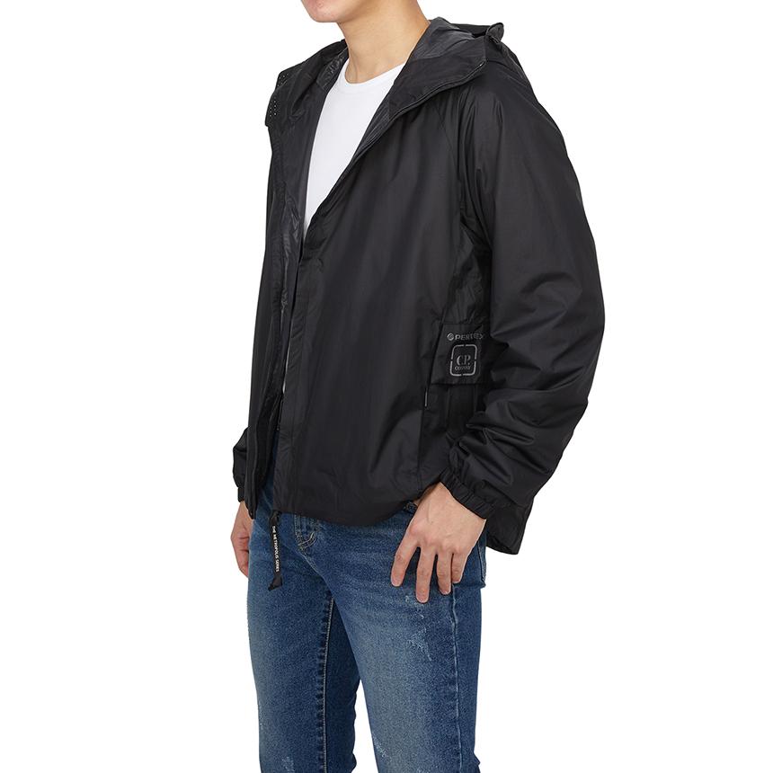 CP Company Men’s Puffer Jacket 17CLOW010A 110033A 999