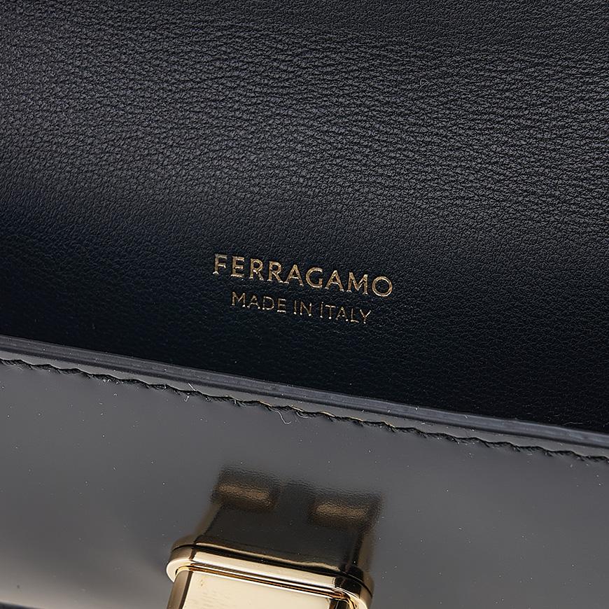 Ferragamo Gancini Leather Card Holder Black 0760662 1