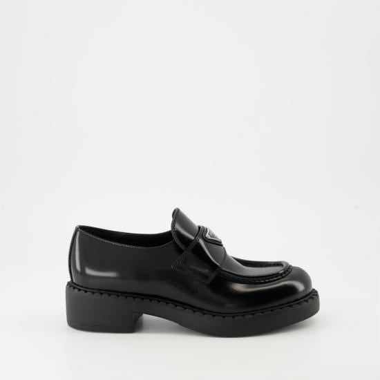 PRADA Black Leather Loafers 1D246M ULS F0002FG050