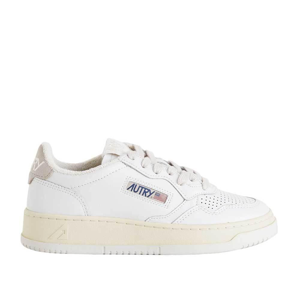 AUTRY Medalist Low Leather Sneakers Women VS05