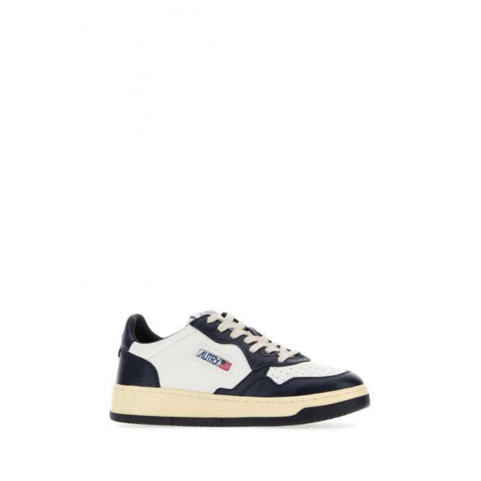 AUTRY Medalist Low Leather Sneakers White Black Men