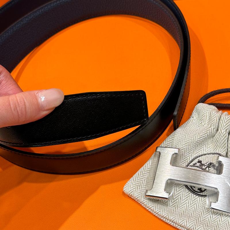 HERMES Reversible Black/Navy Leather Belt with Silver H Buckle