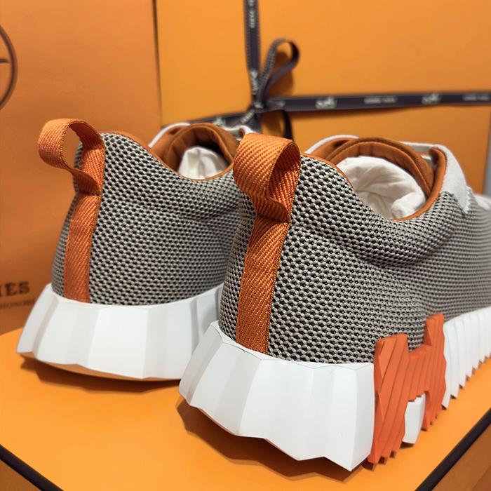 HERMES Beige Suede Bouncing Sneakers Blue Orange Two-Tone Low-Top