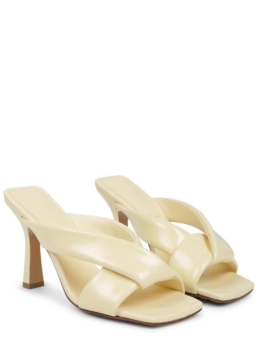 Bottega Veneta Leather Strappy Sandals Black Women’s