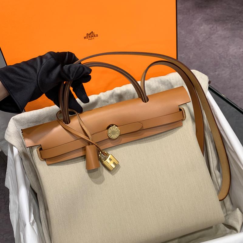 HERMES Herbag 31 Shoulder Tote Bag Beton Canvas Gold Hardware