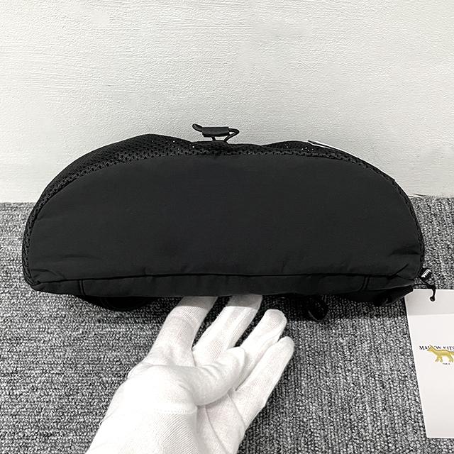 Maison Kitsune Black Flash Fox Belt Bag Hip Pack NM05171 WQ4034 P199