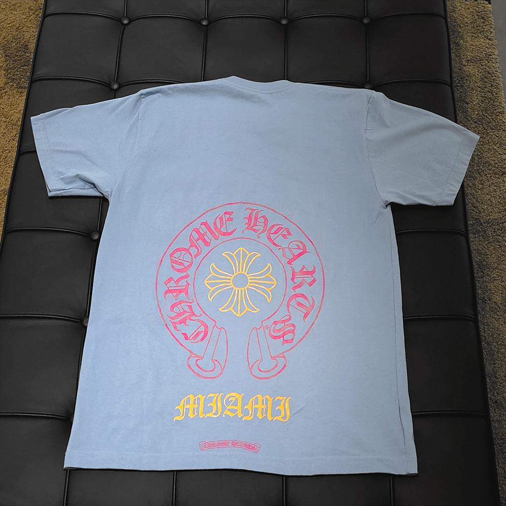 Chrome Hearts Vivid Pink Horseshoe Logo Short Sleeve T-Shirt Sky