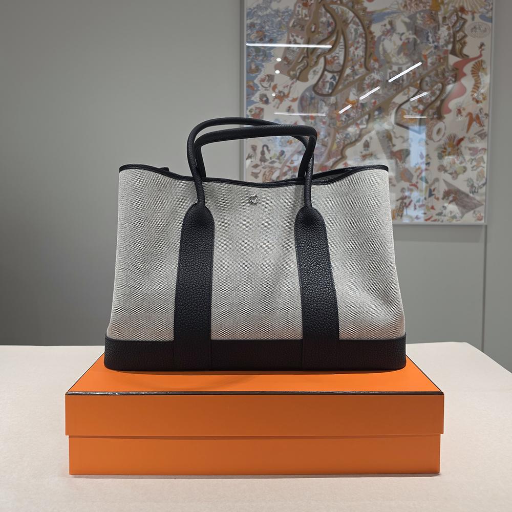 HERMES 127401484