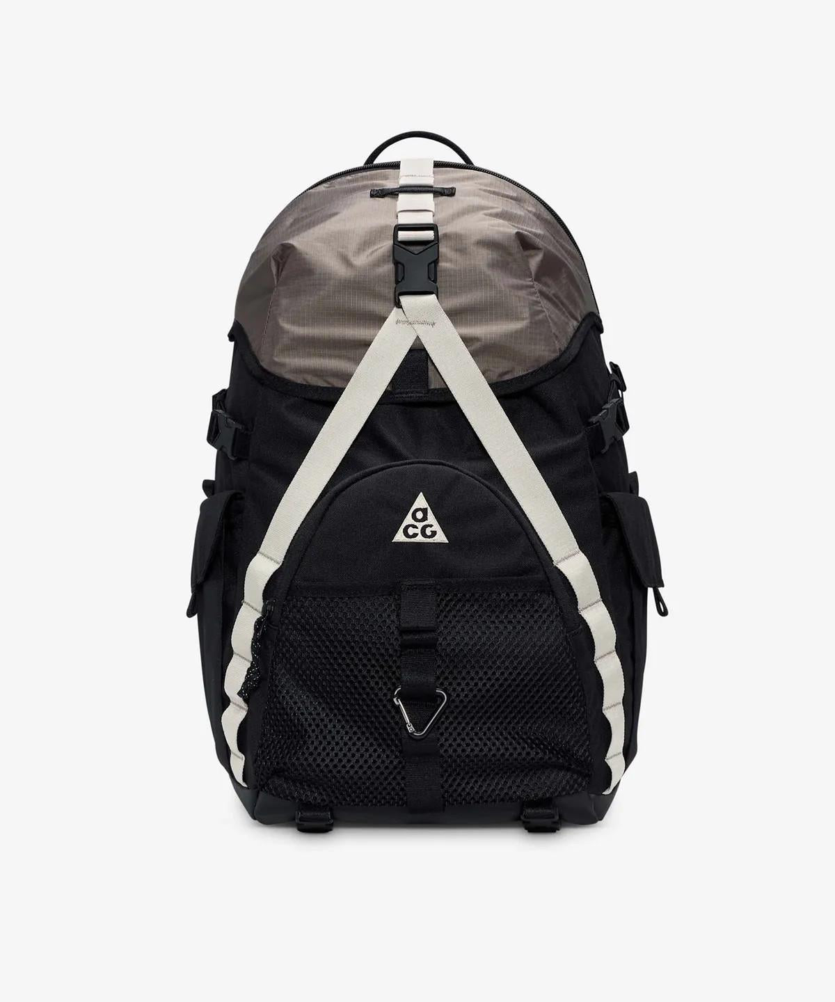 Nike ACG Daymax Backpack 25L Black
