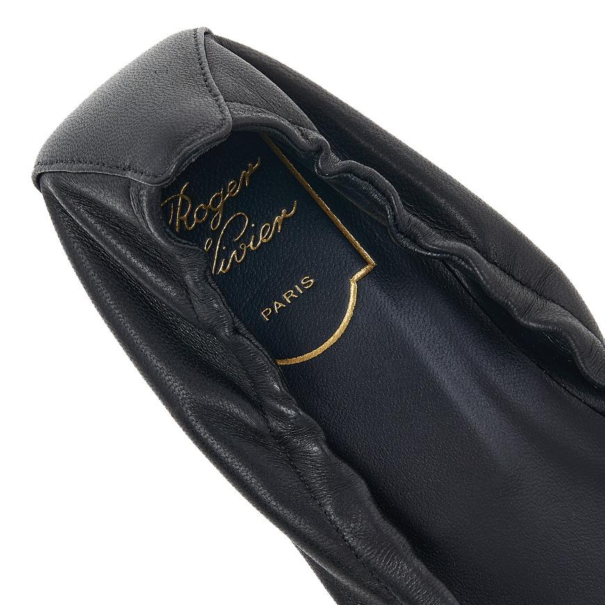 Roger Vivier Belle Vivier Flat Shoes Women SS25 RVW75941040 91T B999
