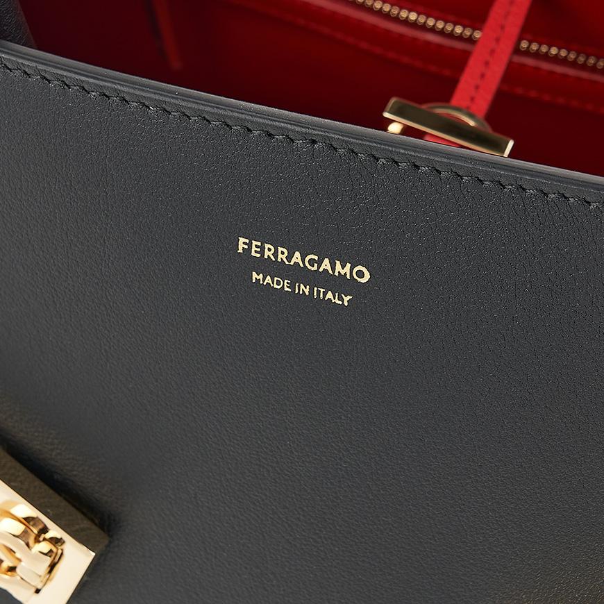 Ferragamo 0767814