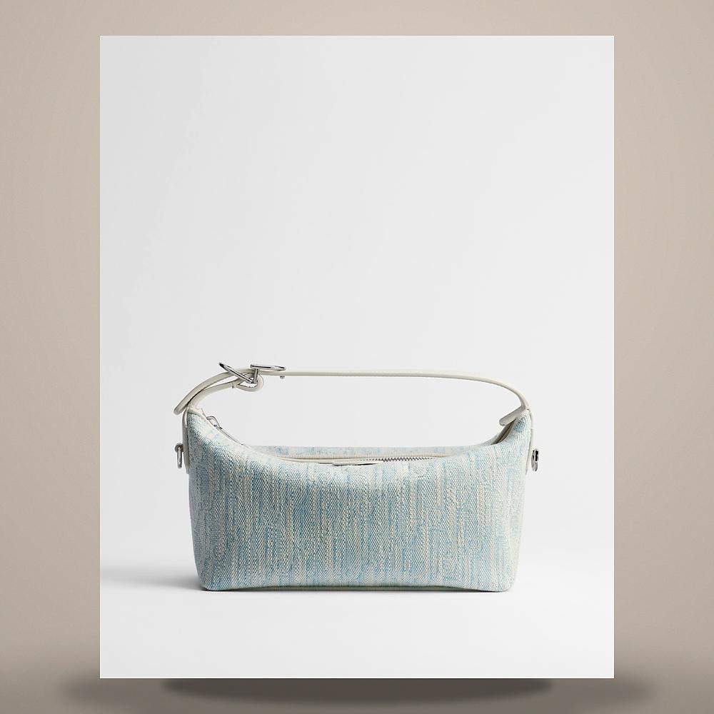 DIOR Nomad Pouch Celeste Blue Beige Oblique Washed Jacquard Cross S2424PGHF M43I
