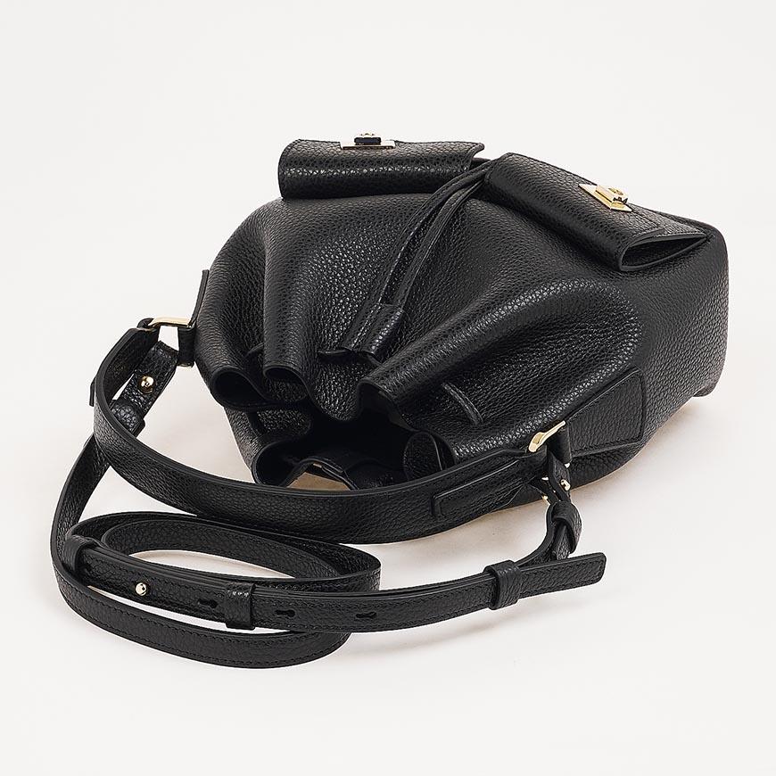 Ferragamo Women’s Hug Multi-Pocket Bucket Bag Black Leather