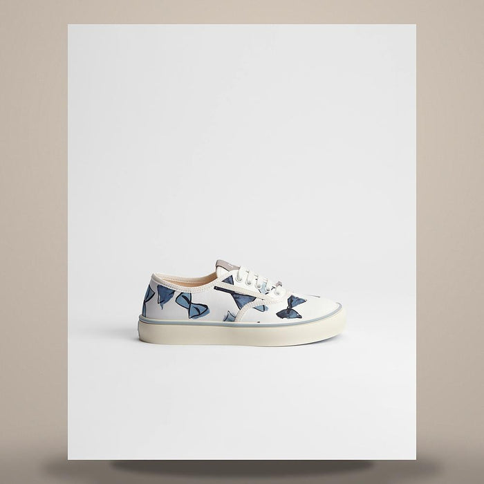 DIOR White Technical Twill Salt Wind Low-Top Sneakers Blue Bow Mo KCK535BAF S60W