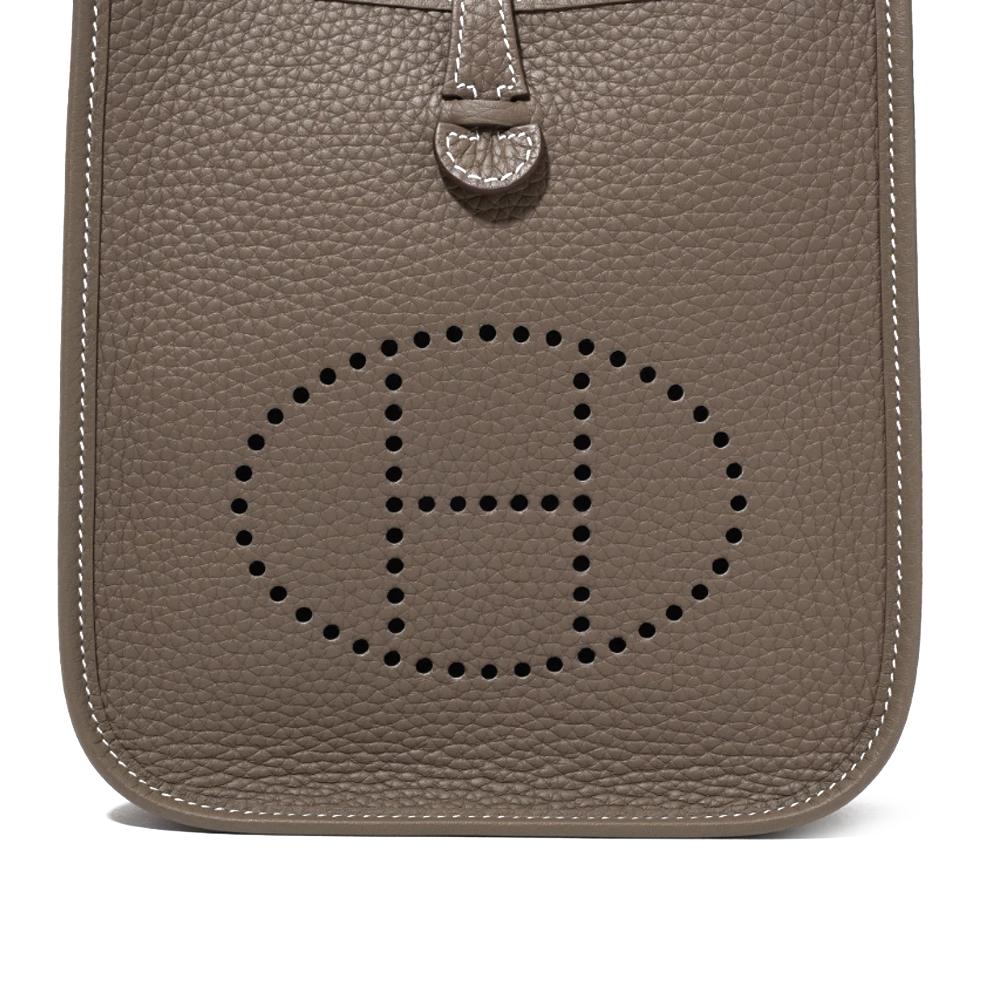 HERMES Evelyne 16 Clemence Indigo Etoupe Gold Hardware Crossbody Bag