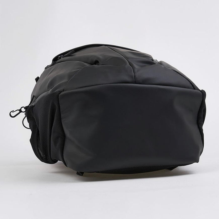 HUGO BOSS Men’s Logo Detail Backpack 50548067 001