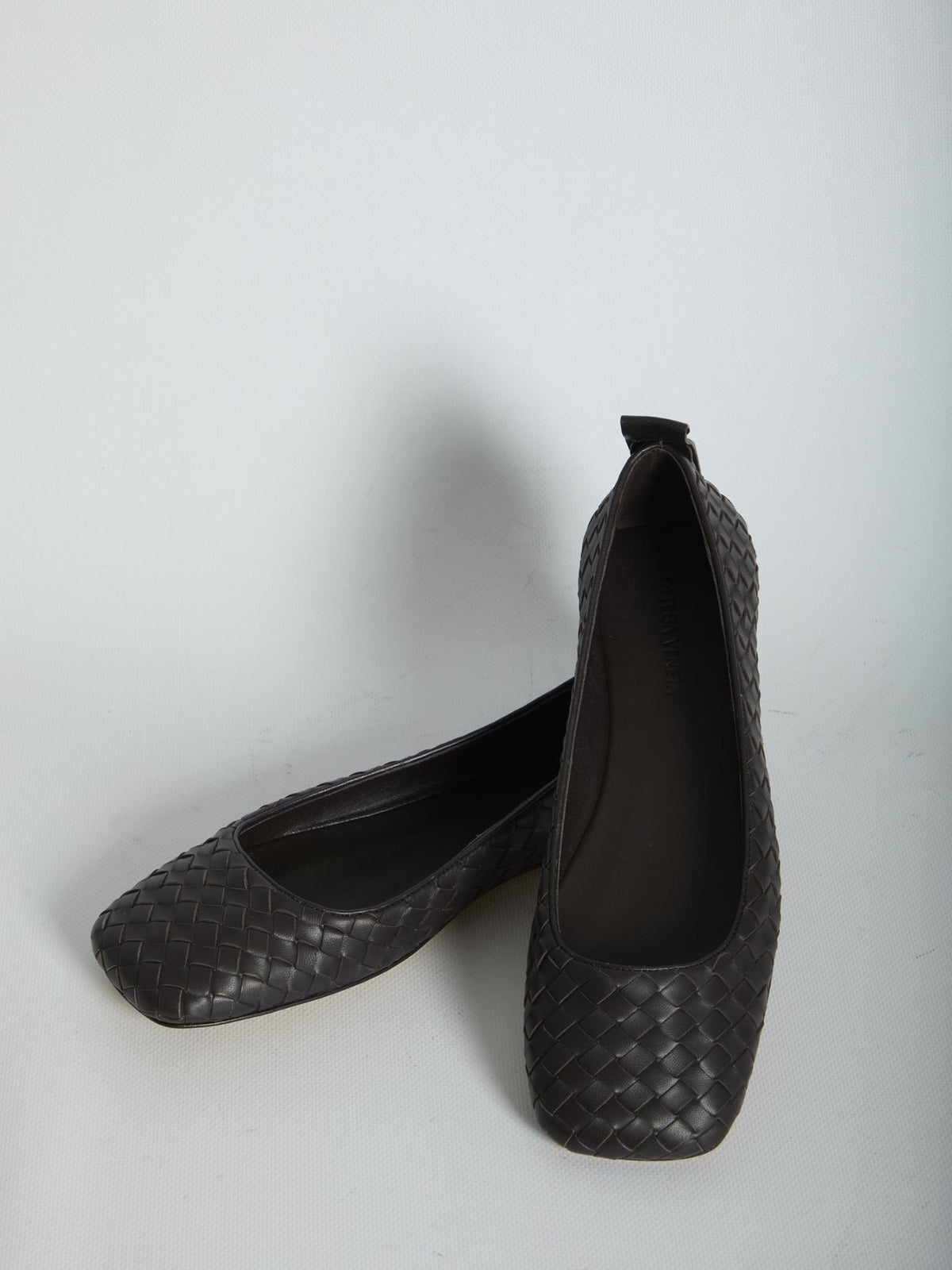 Bottega Veneta Leather Flat Shoes Brown