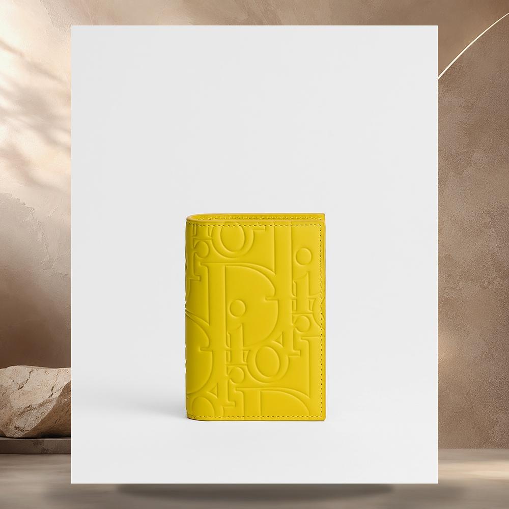 DIOR Yellow Gravity Smooth Leather Bifold Card Holder Wallet 2ESCH138GVM H225
