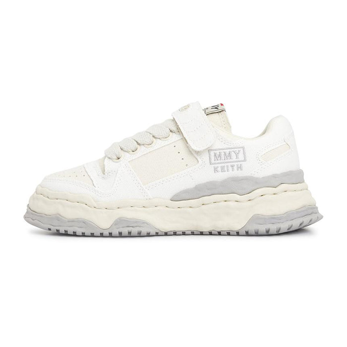 Maison Mihara Yasuhiro Kiss Original Sole Low-Top Sneakers Unisex A13FW704 WHITE
