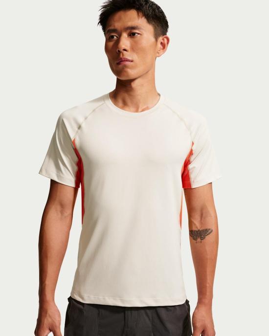 Nike Short Sleeve T-Shirt for Men IO1453 104 DOM