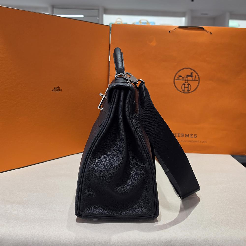 HERMES Kelly 42 Maxi Crossbody Shoulder Bag Black Palladium Hardware