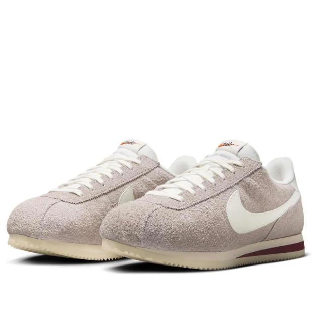 Nike Cortez SE Suede Low-Top Sneakers College Grey Men’s