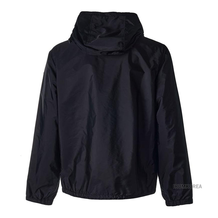 Moncler Men’s Lightweight Jacket 1A00129 539ZD 999