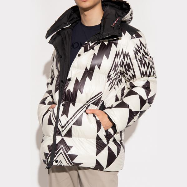 Moncler Reversible Down Puffer Jacket Black Men’s 1A00141 68352 999