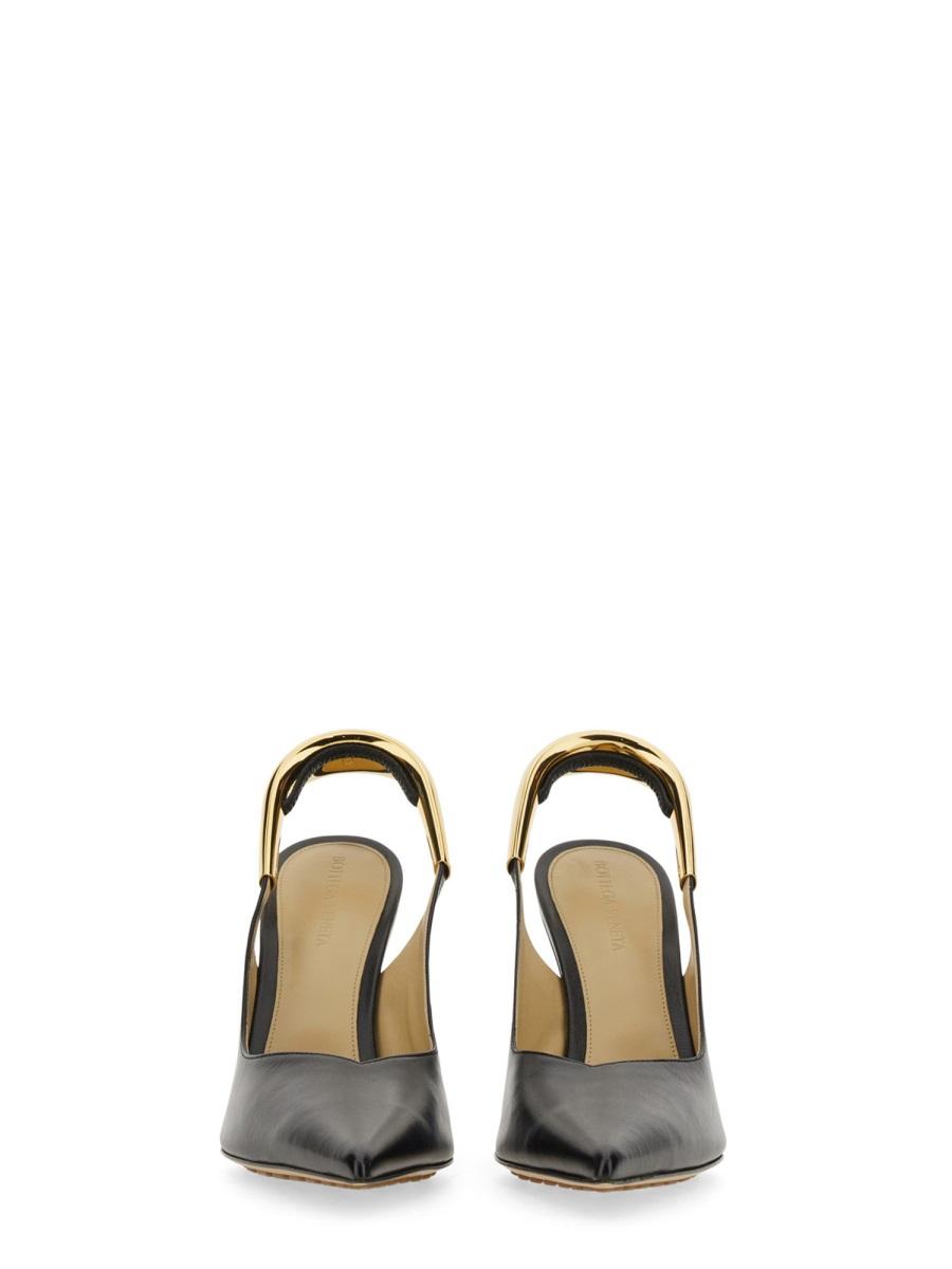 Bottega Veneta Black Leather Pumps