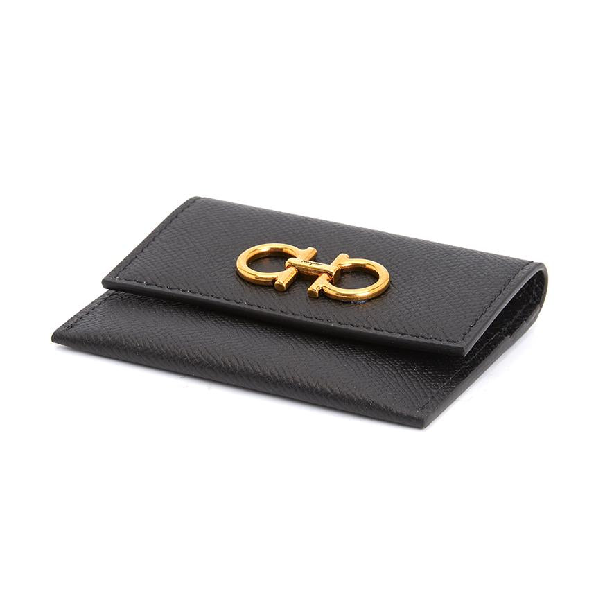 Ferragamo Gancini Leather Women’s Card Holder Wallet NERO 0779901