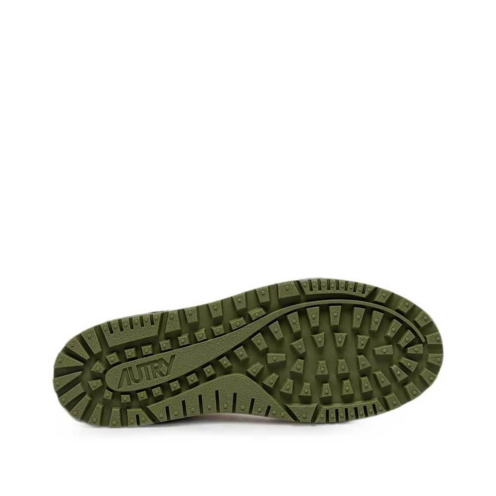 AUTRY Wildface Low Suede Men's Sneakers