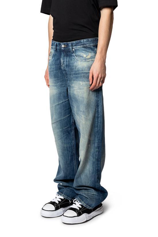 DIESEL 2001 D Macro Relax Fit Denim Pants for Men A11598 09N60 01 DOM