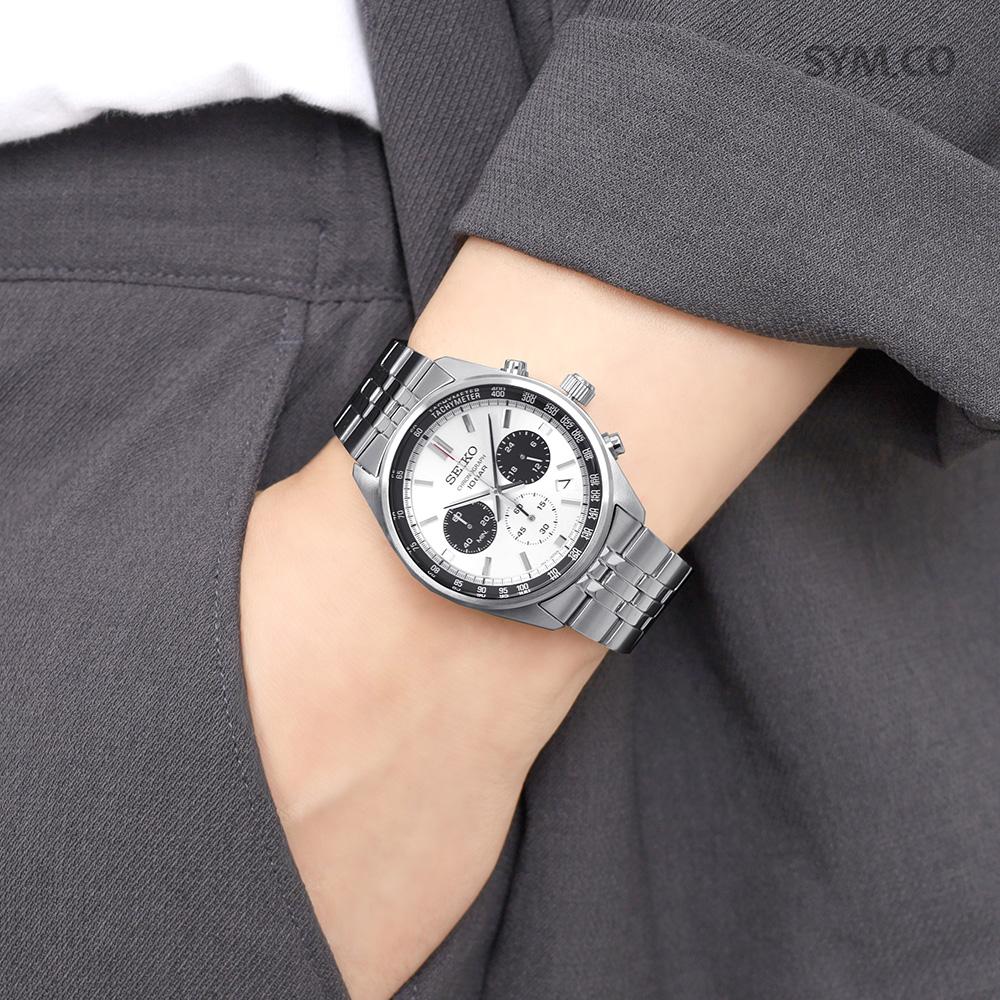 Seiko Chronograph Panda Dial 100m Water Resistant Men’s Metal Watch SSB425 P1