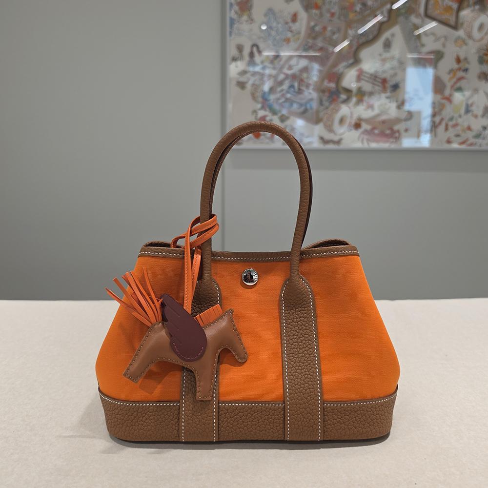 HERMES 127401483