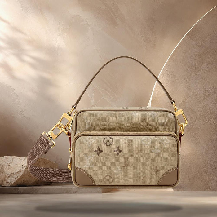 Louis Vuitton Nil Sand Beige Tote Bag M29273