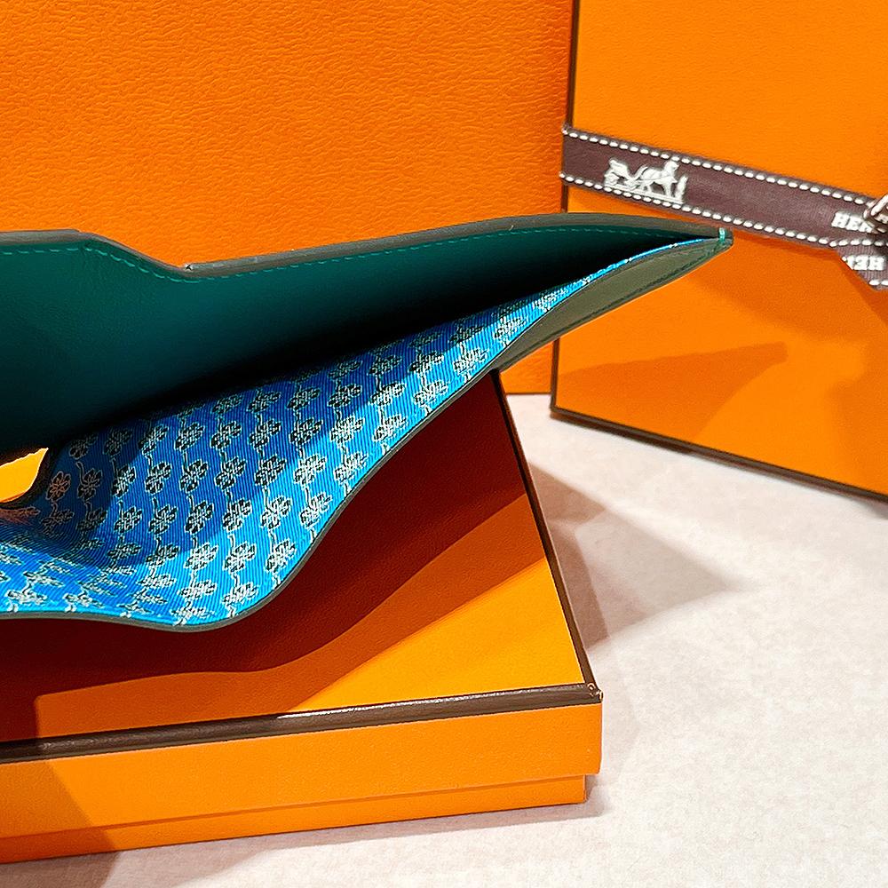 HERMES Evercolor Green Compact Wallet with Blue Lining Unisex