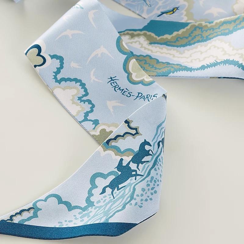 HERMES Rewilding Nature Women’s Silk Scarf