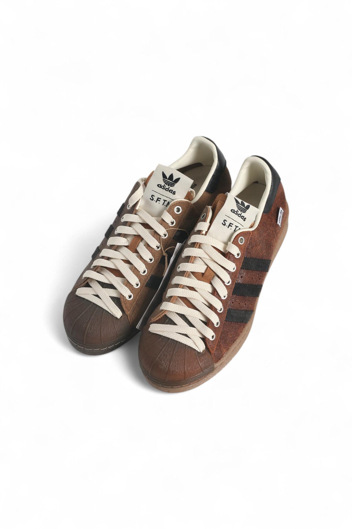 SONG FOR THE MUTE Khaki Leather Superstar 82 Low-Top Sneakers