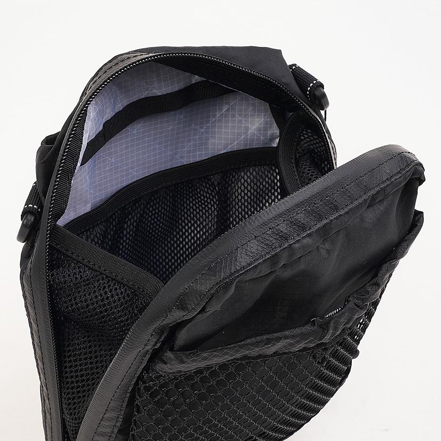 and wander Unisex Eco Pack Shoulder Pouch Crossbody Bag 5745975207 010