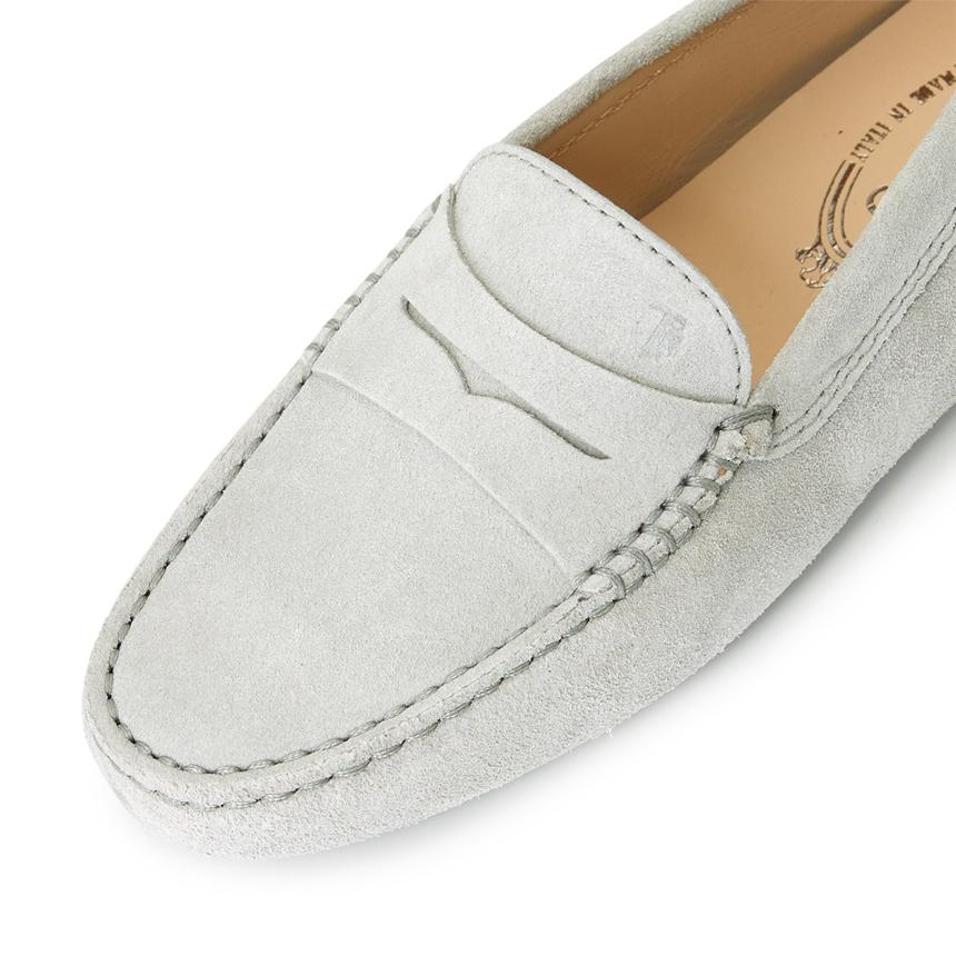 Tods Gommino Women’s Leather Driving Loafers Brown