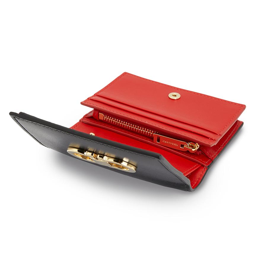 Ferragamo Black Leather Compact Wallet for Women 0770769