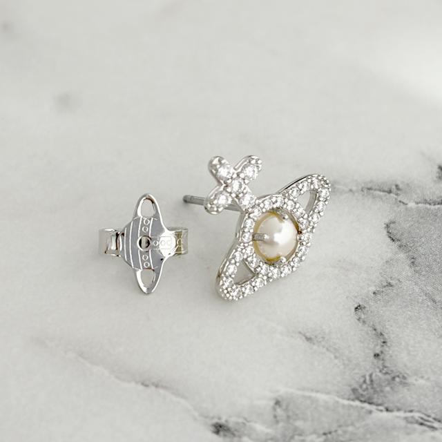 Vivienne Westwood Olympia Earrings 6203007R 02P132 P132