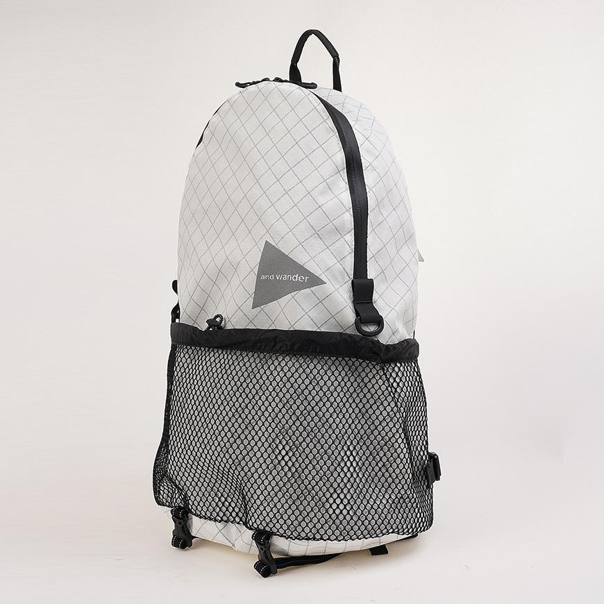 and wander Unisex Eco Pack 20L Daypack Backpack 574597 5204