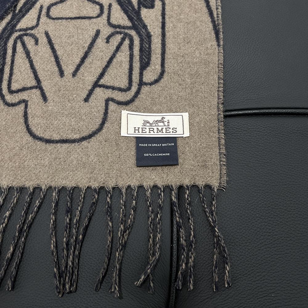 HERMES Cashmere Tête à Tête Equestre Scarf Marine Etoupe