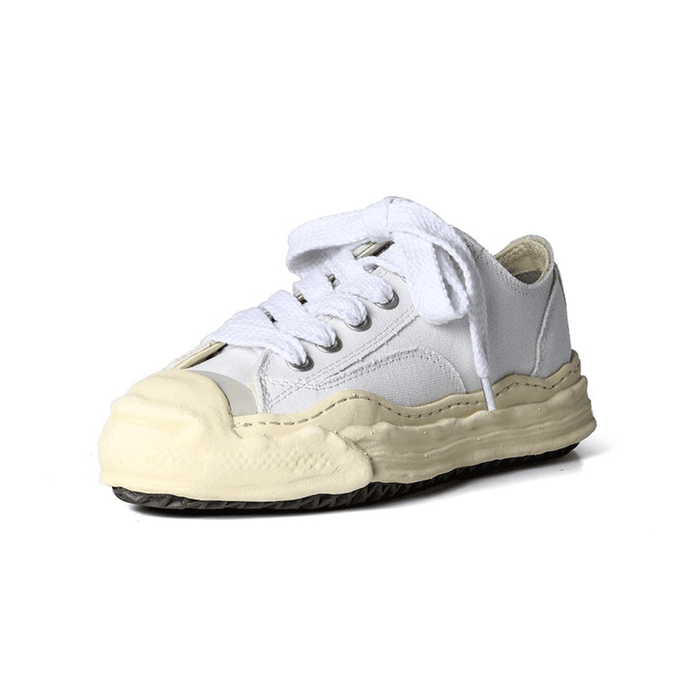 Maison Mihara Yasuhiro Hank Canvas Low-Top Sneakers White Unisex