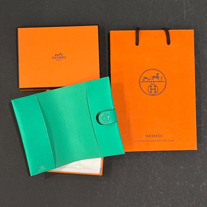 HERMES Mint Green Calfskin Passport Wallet Unisex