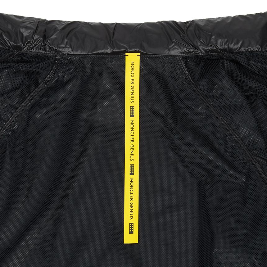 Moncler Genius x Mercedes-Benz by Nigo Anubis Men’s Wind 1A00015 M6189 999 K1401