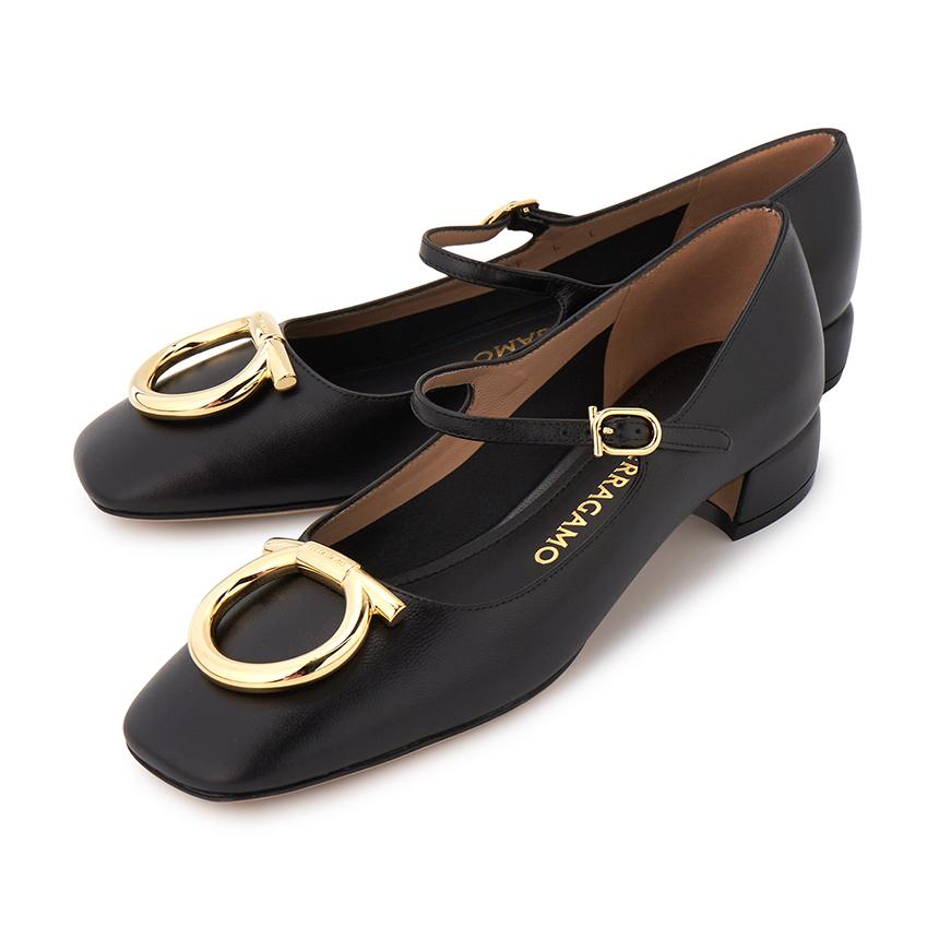 Ferragamo Maxi Gancini Mary Jane Pumps Women Width C 0785219